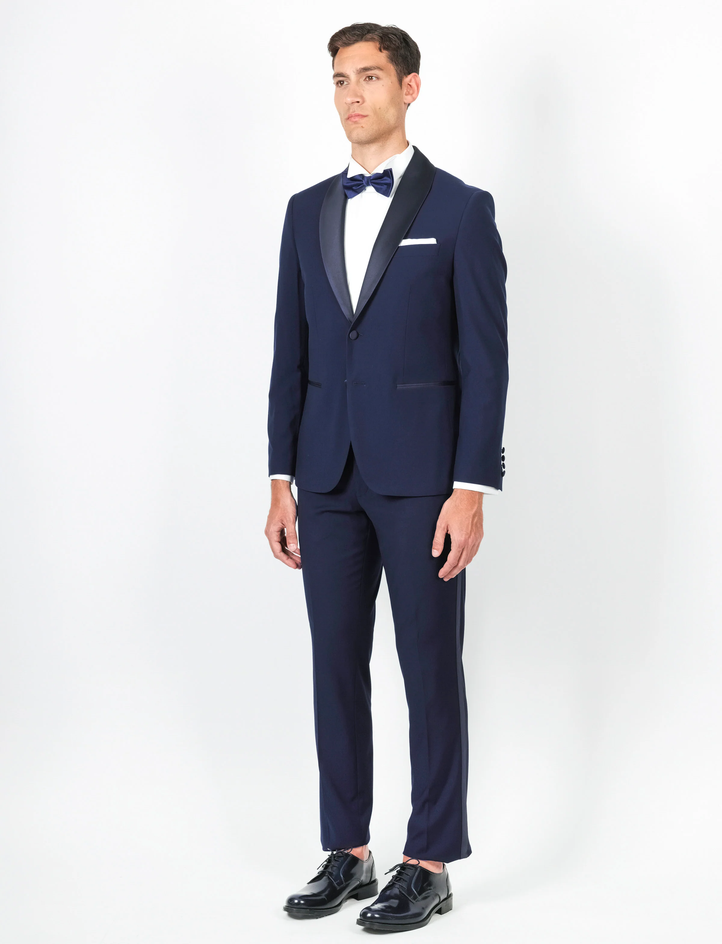 Abito smoking con collo sciallato in raso - Image 3