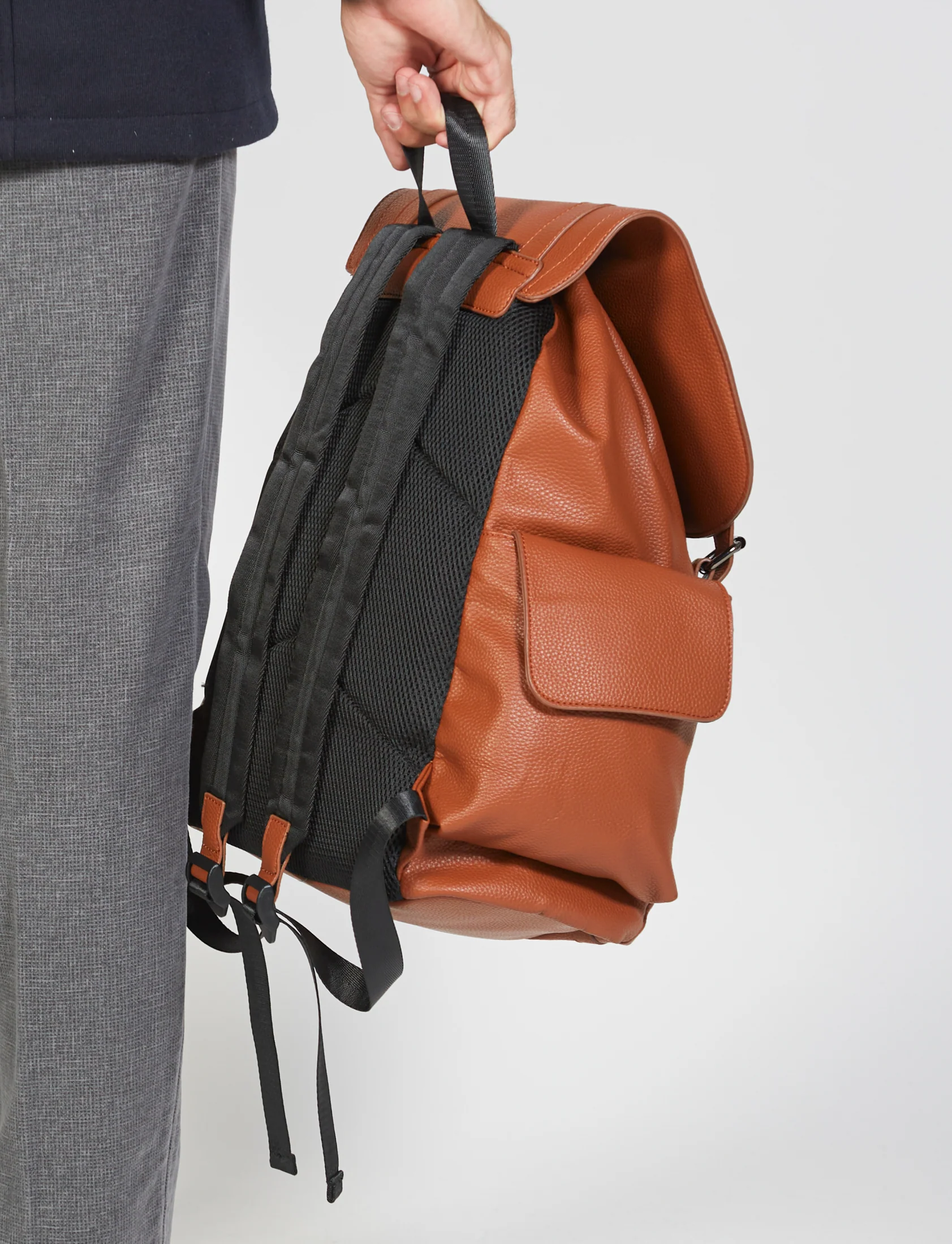 Zaino in eco-pelle con tasche - Image 18