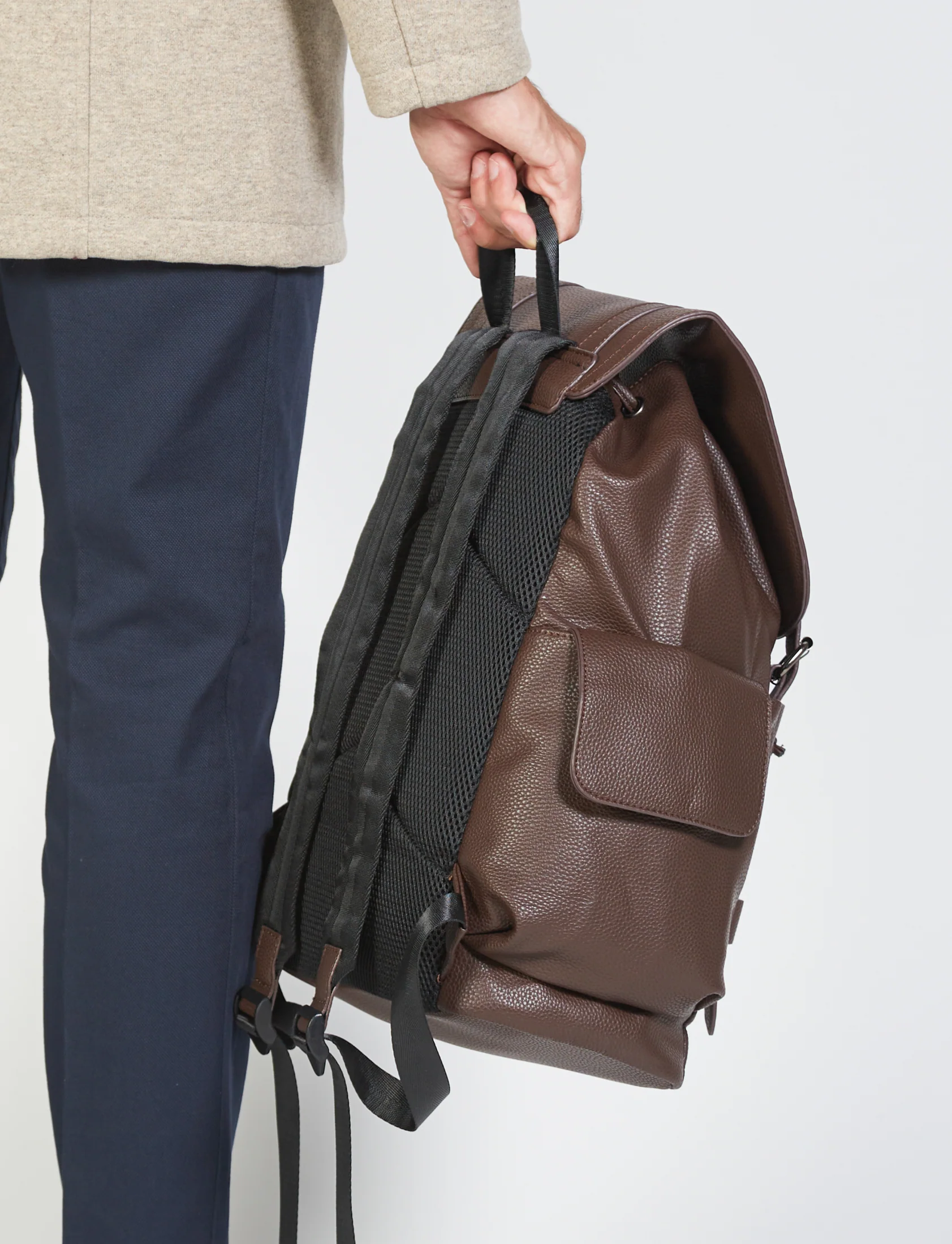 Zaino in eco-pelle con tasche - Image 8