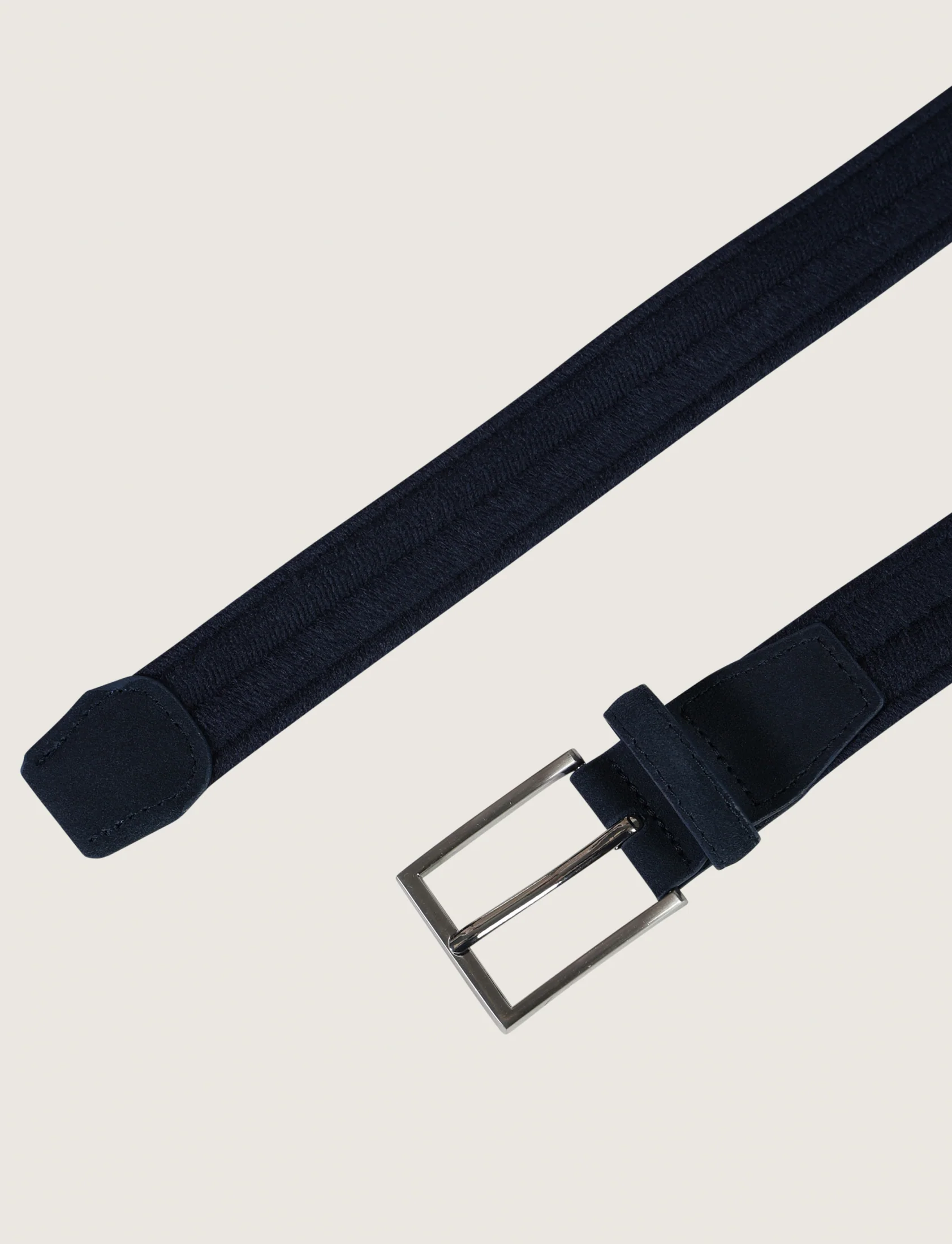 Cintura intrecciata in flanella - Image 8