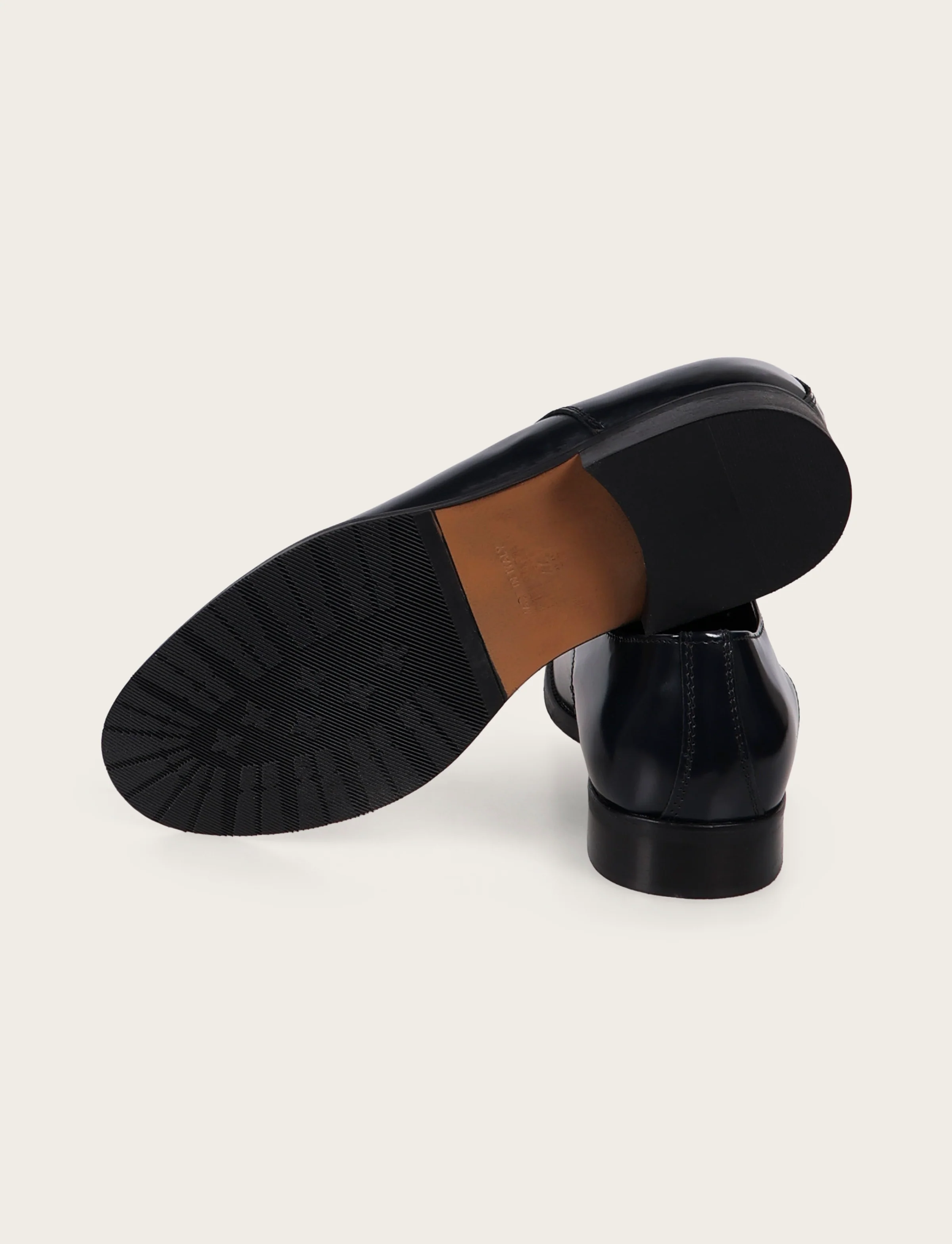 Scarpa stringata liscia in pelle abrasivata - Image 3